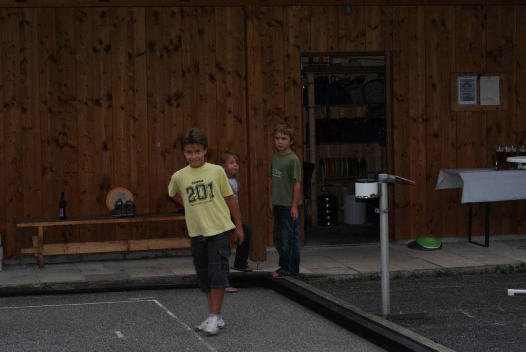 Dirndl &amp; Lederhosenturnier